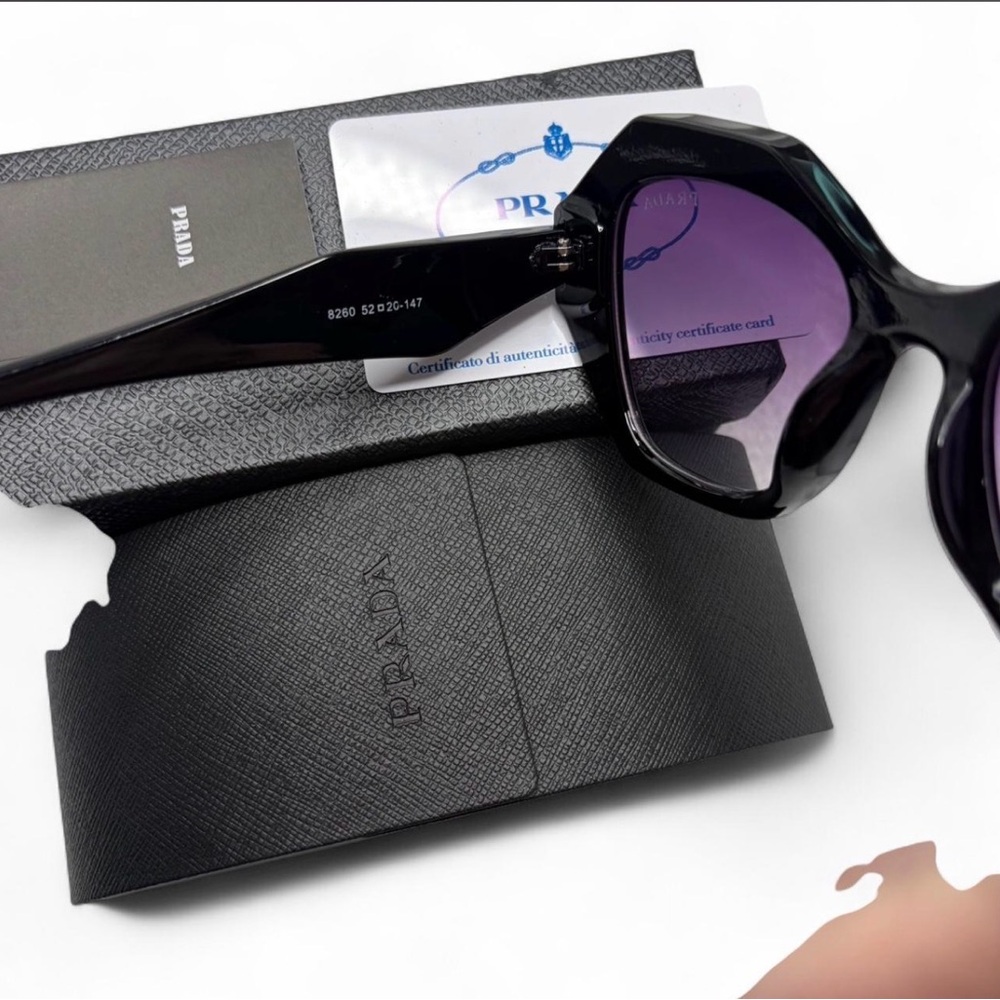 🔝 Prada black sunglasses - Picture 4 of 6